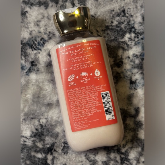 Bath & Body Works Winter Candy Apple 8fl oz 24Hr Moisture Body Lotion Brand New - Picture 2 of 7